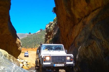 Jeep Safari on Tripiti route